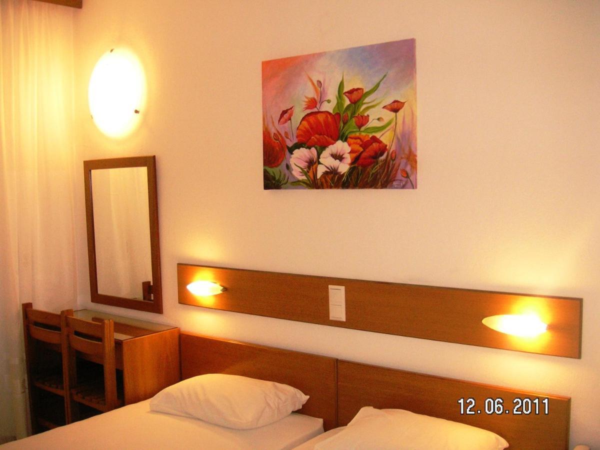 Danae Hotel Limenas  Room photo